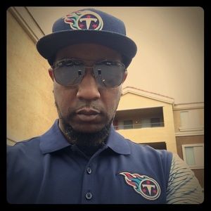 Meet your Posher, Aundra'